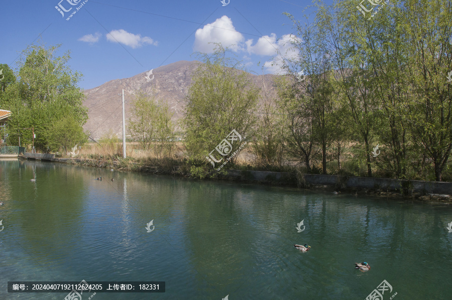 西藏拉萨拉鲁湿地