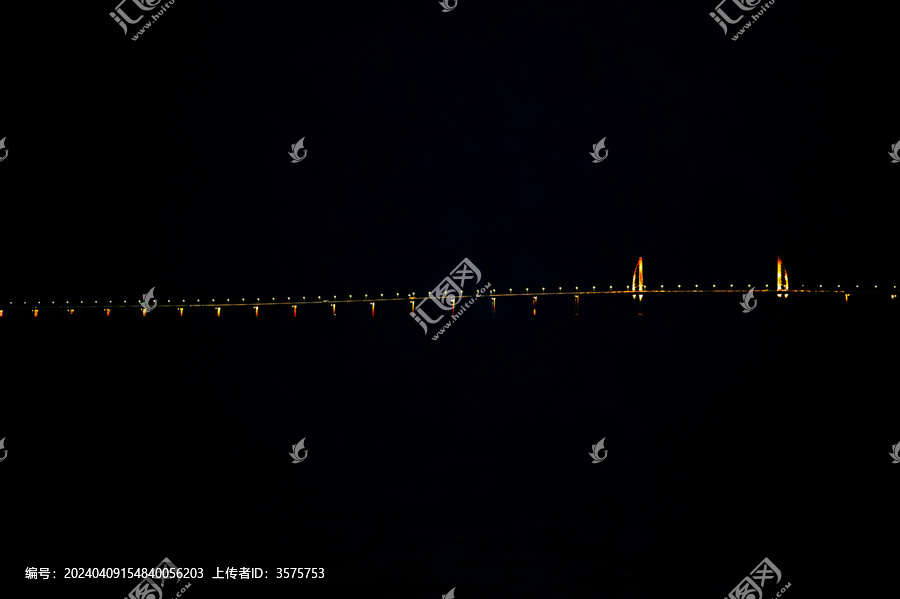 轮渡看港珠澳大桥夜景