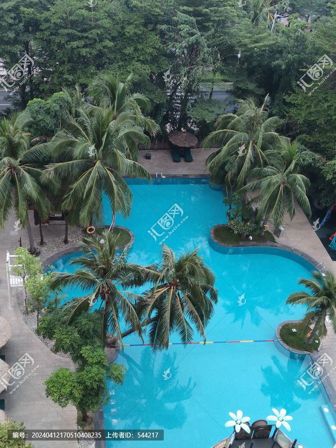 三亚海景房宾馆游泳池