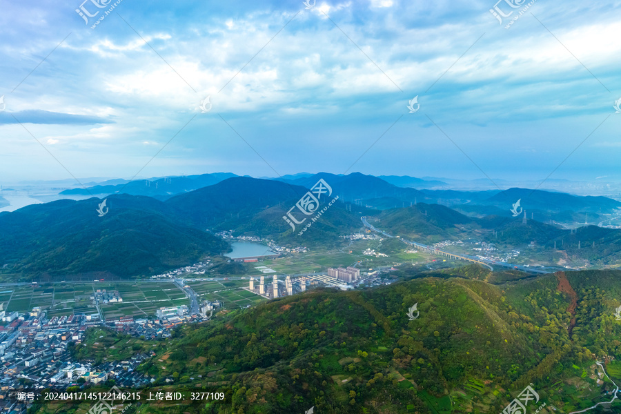 宁波北仑总台山风车