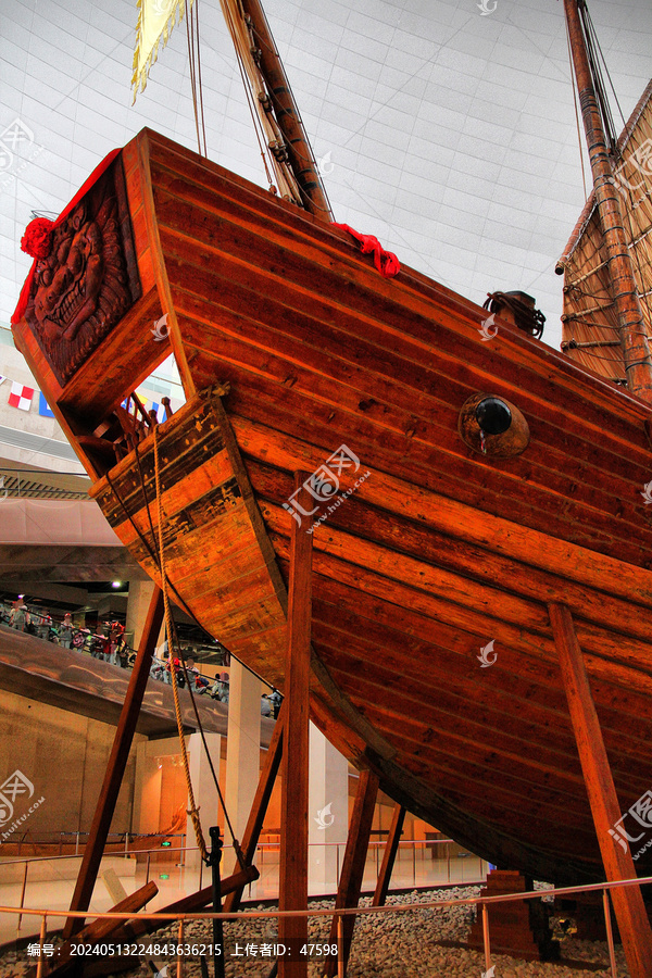 中国航海博物馆仿古木帆船