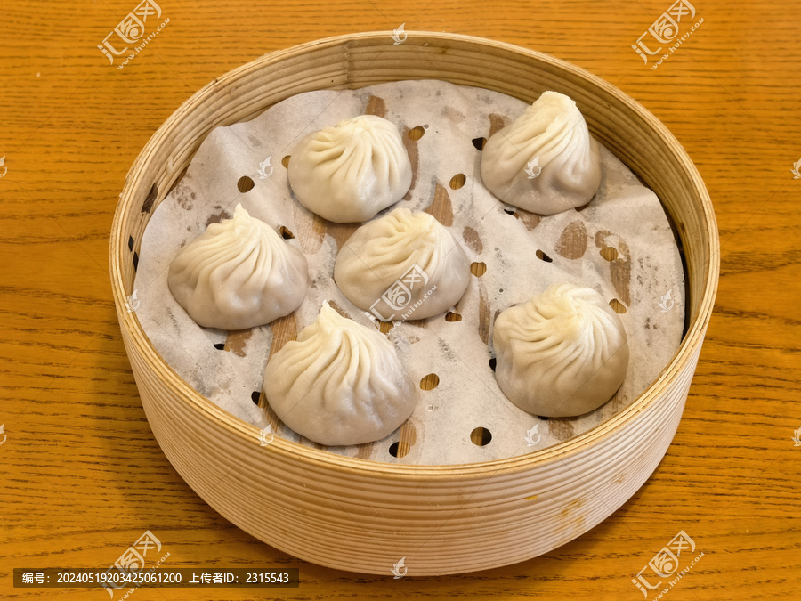 金牌小笼包