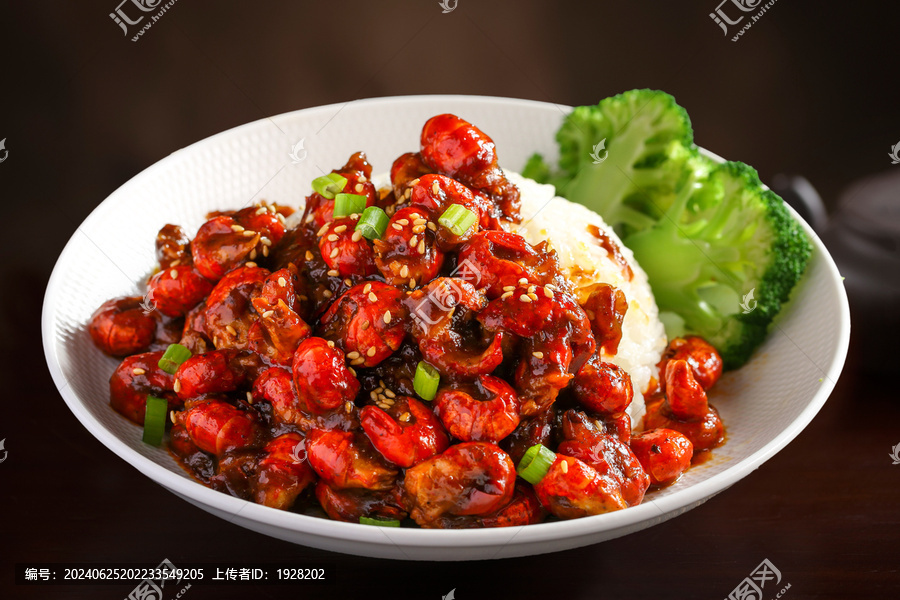 龙虾尾盖饭
