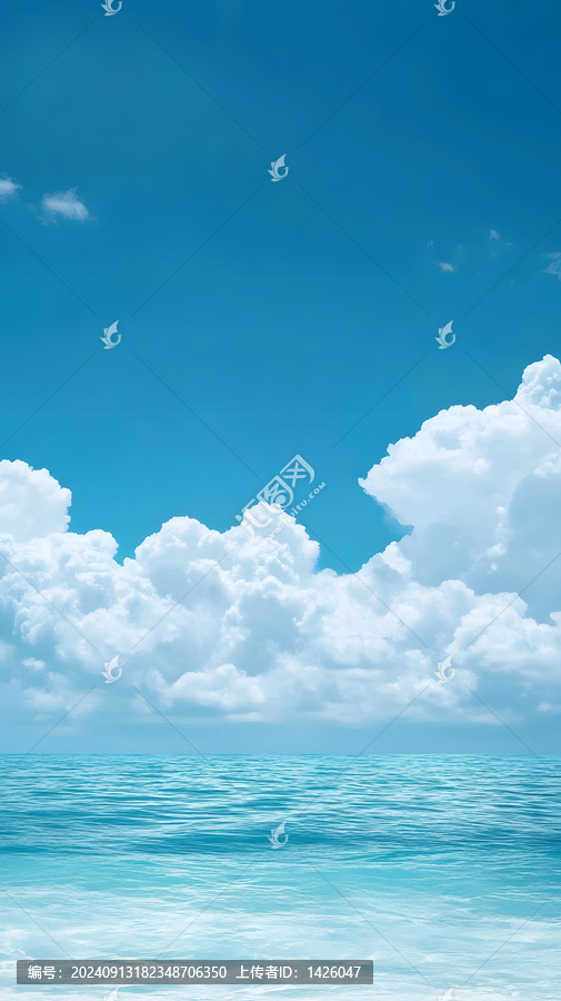蔚蓝天空与白色云朵的海平面
