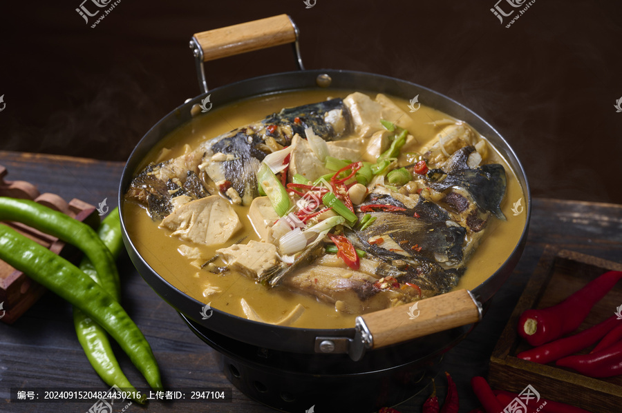 鱼头炖豆腐