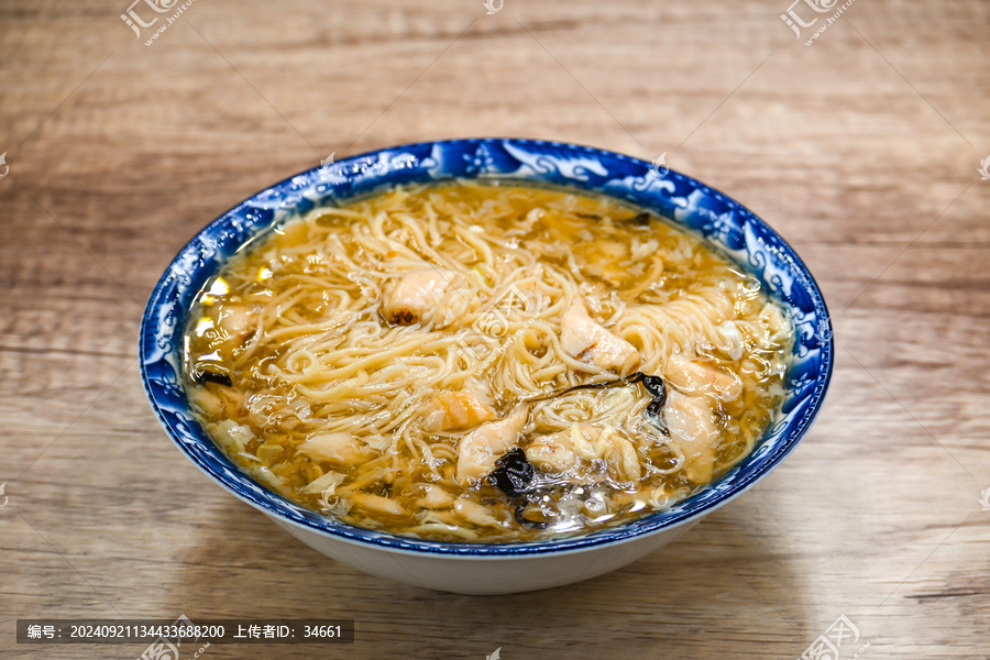 蓬莱小面特色美食海鲜打卤面条