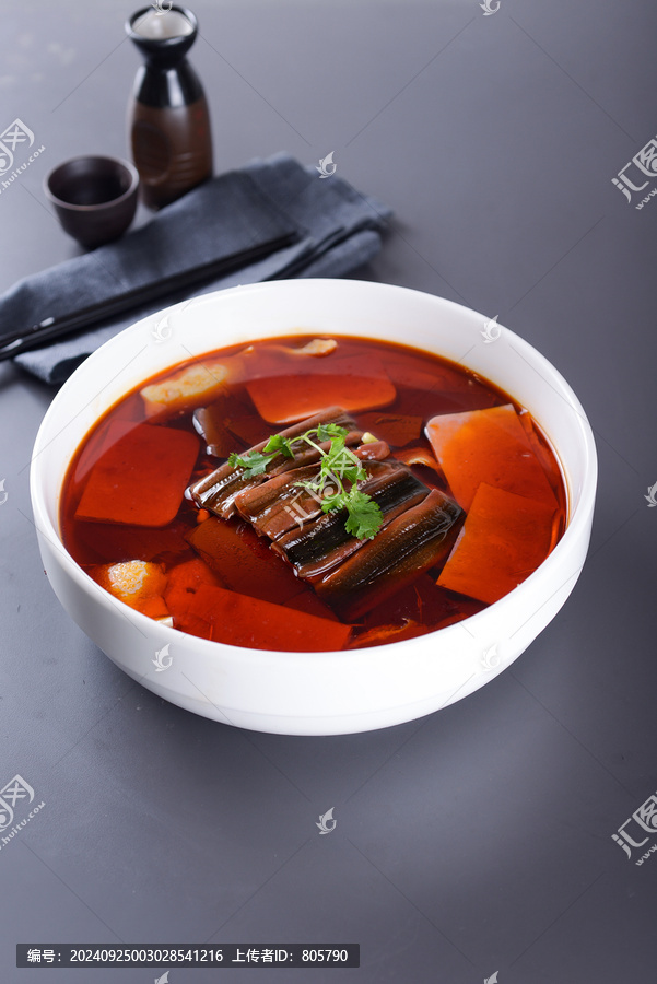 毛血旺