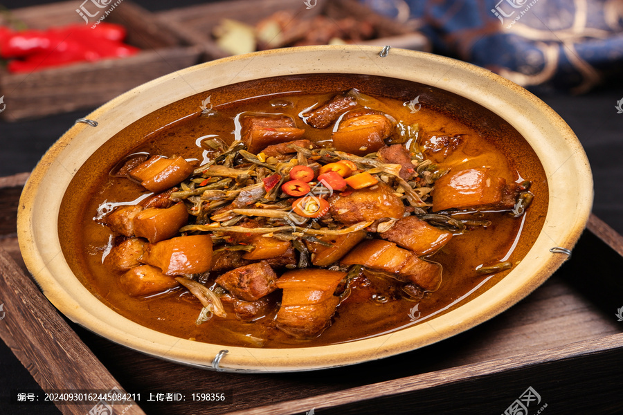 红烧肉烧干豆角