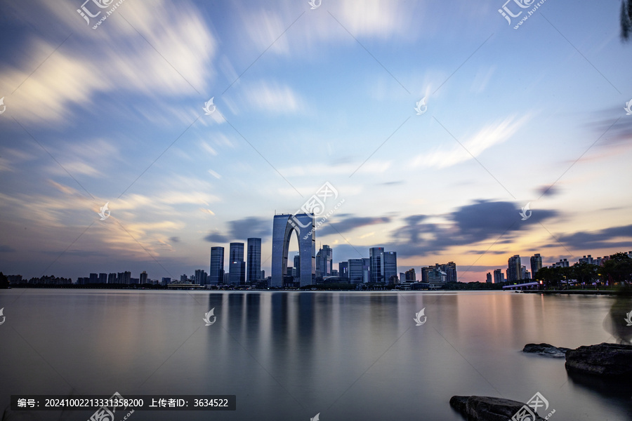 金鸡湖落日晚霞风光
