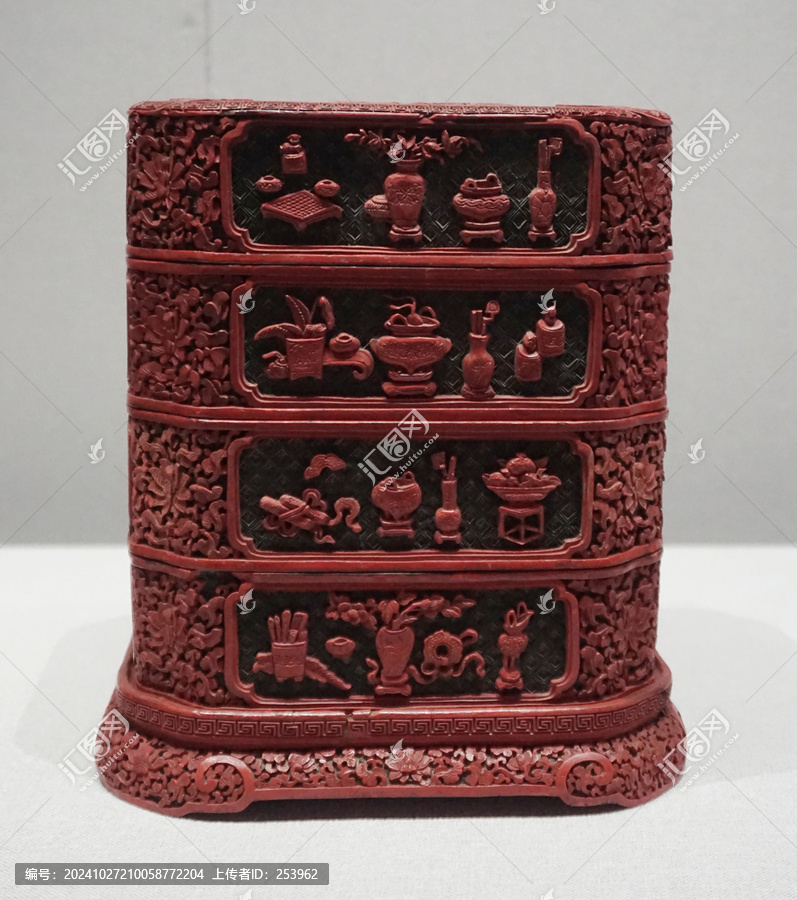 清中期剔彩采菊图幢盒