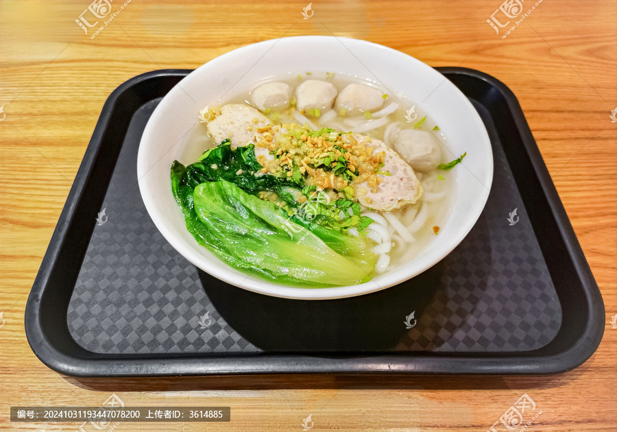 潮汕鱼蛋粿条