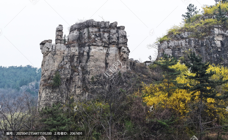 山东临沂平邑县天宝山奇峰怪石