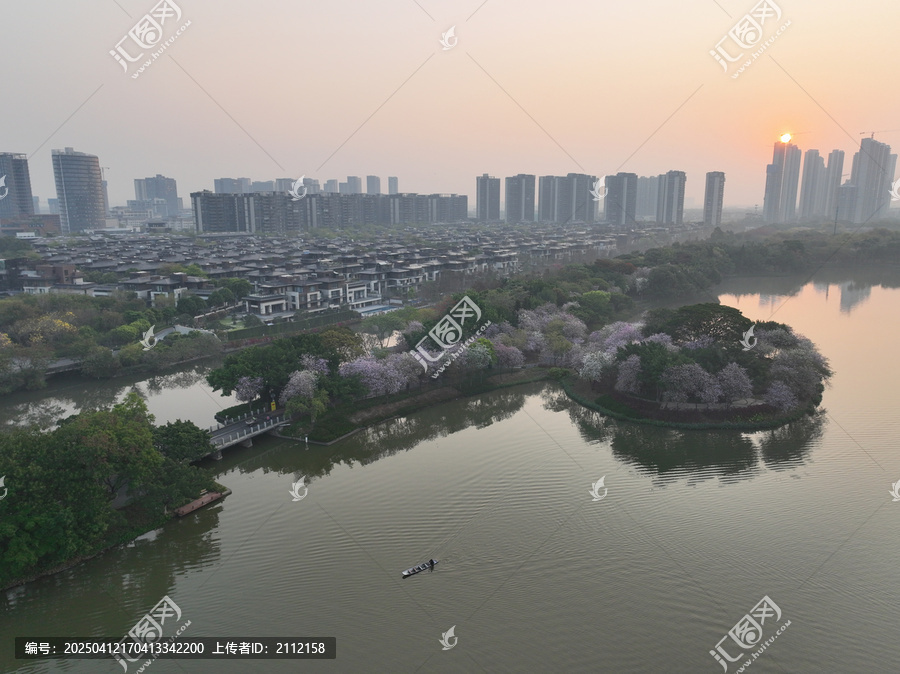 顺峰山公园桂畔湖春色日出全景