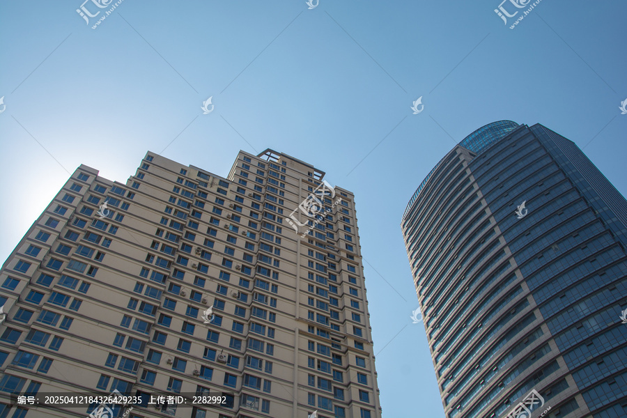 城市高层住宅大楼