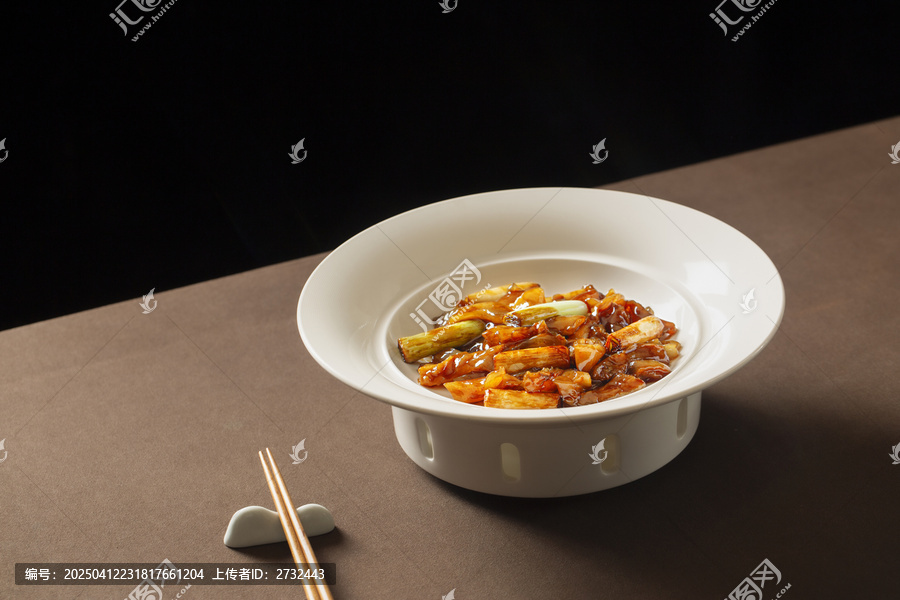 葱烧蹄筋