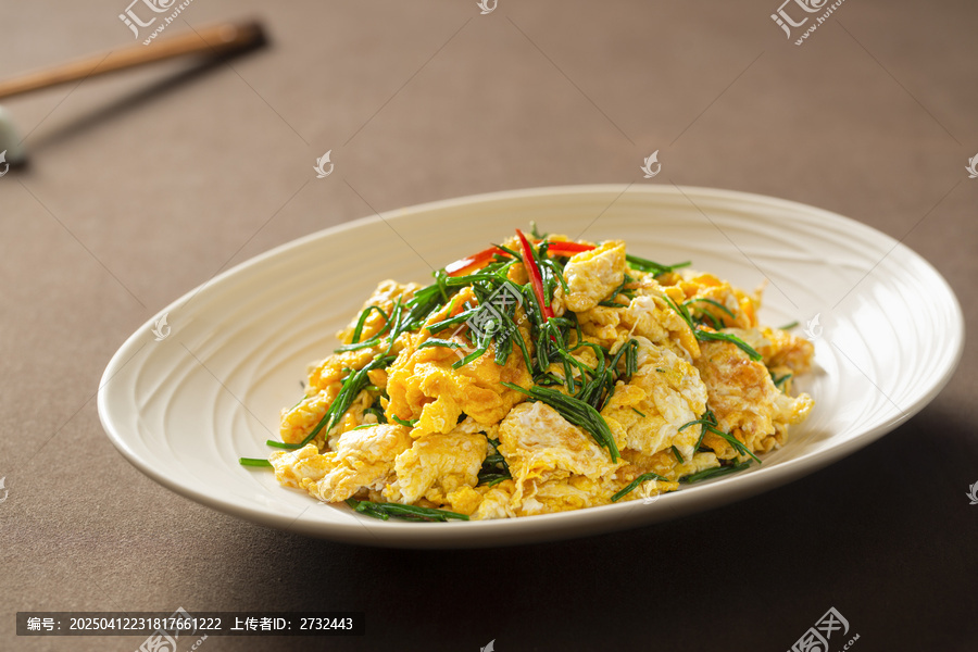 沙葱炒鸡蛋