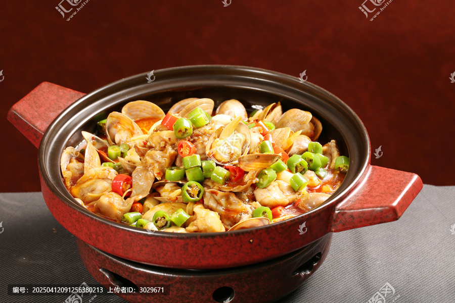 尖椒花甲煲牛娃
