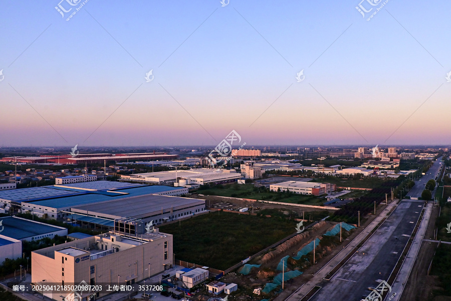 城市黄昏