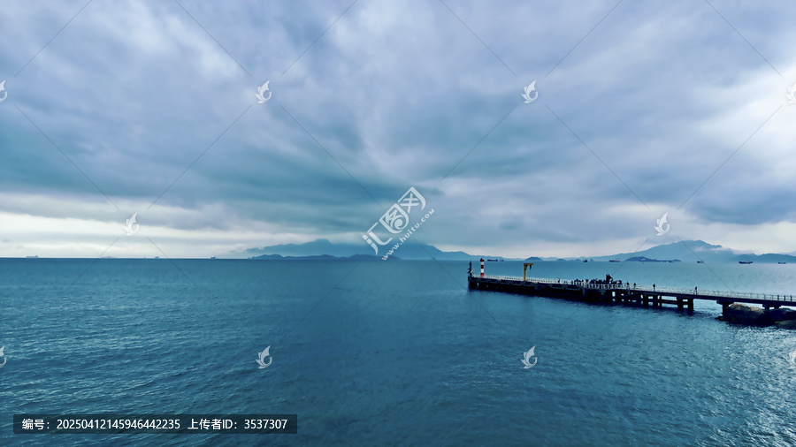 海边栈桥