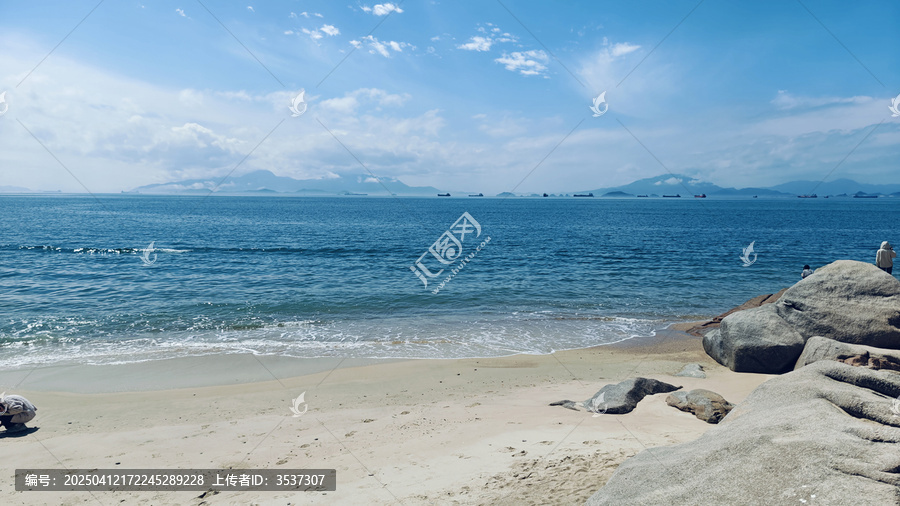海边沙滩