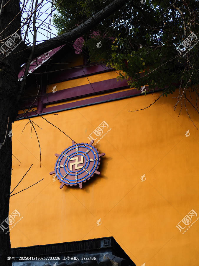 古鸡鸣寺