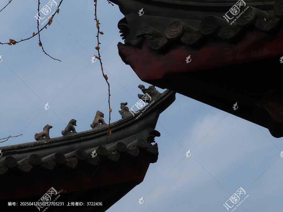 古鸡鸣寺