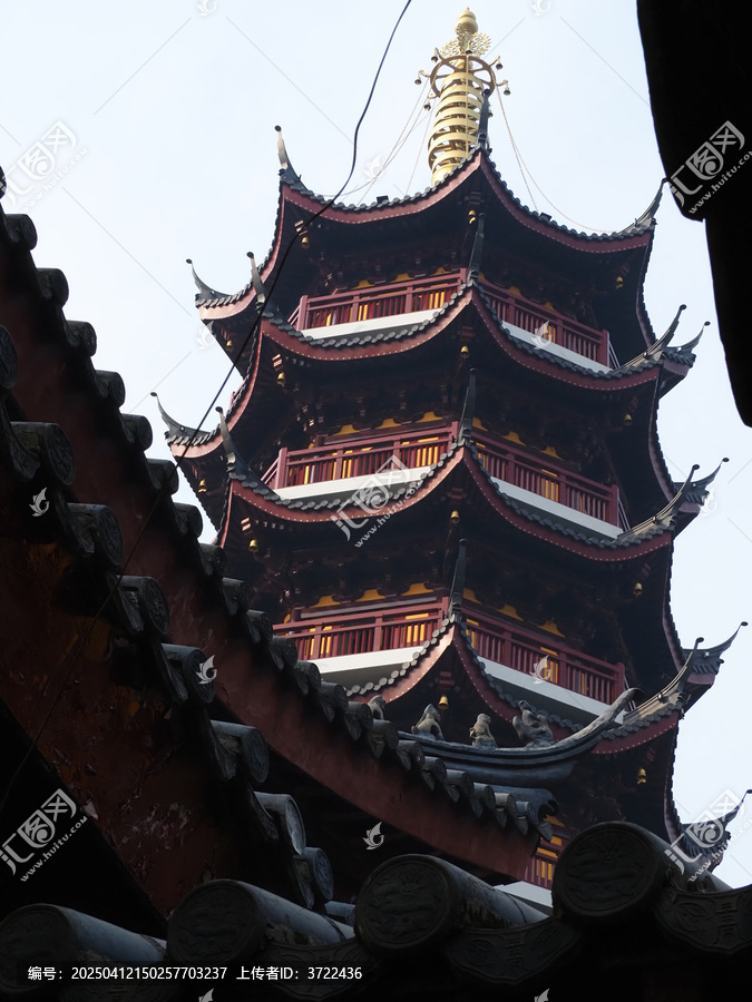 古鸡鸣寺