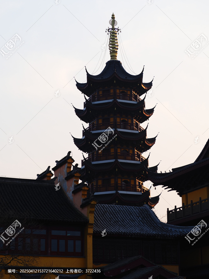 古鸡鸣寺