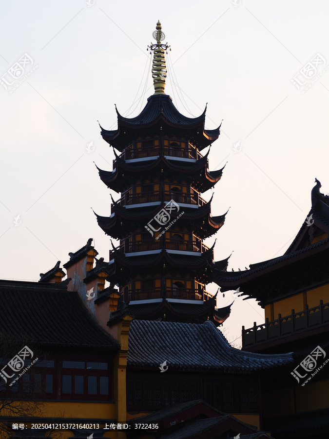 古鸡鸣寺