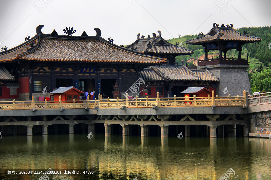 云冈石窟灵岩寺