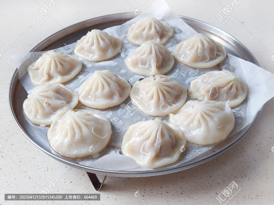 鲜肉小笼包