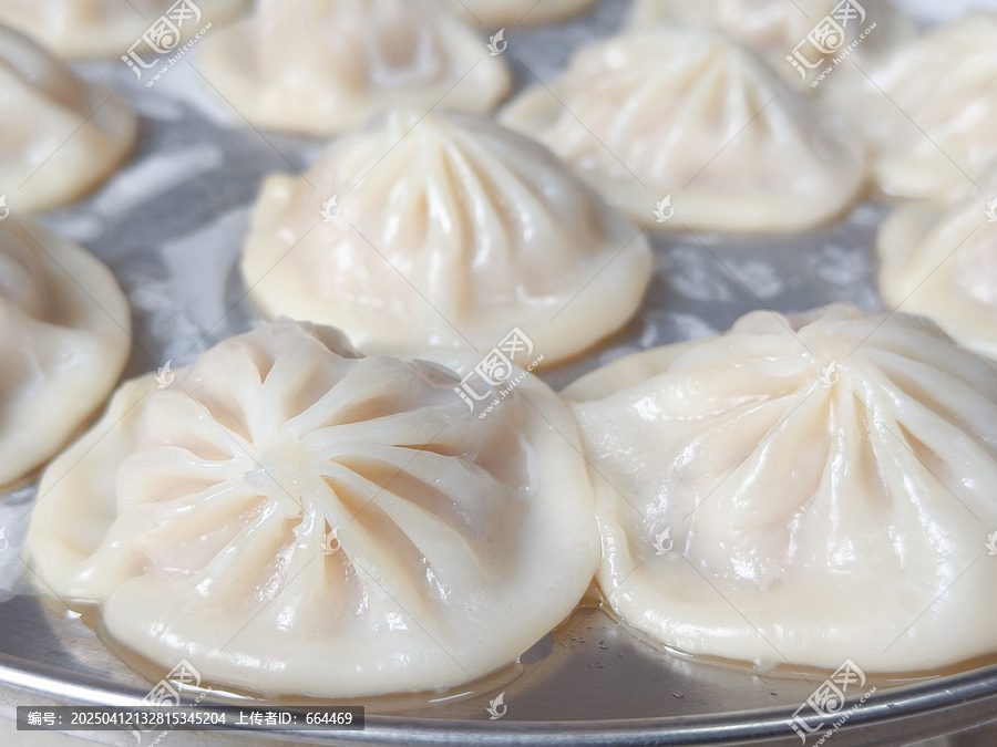 鲜肉小笼包