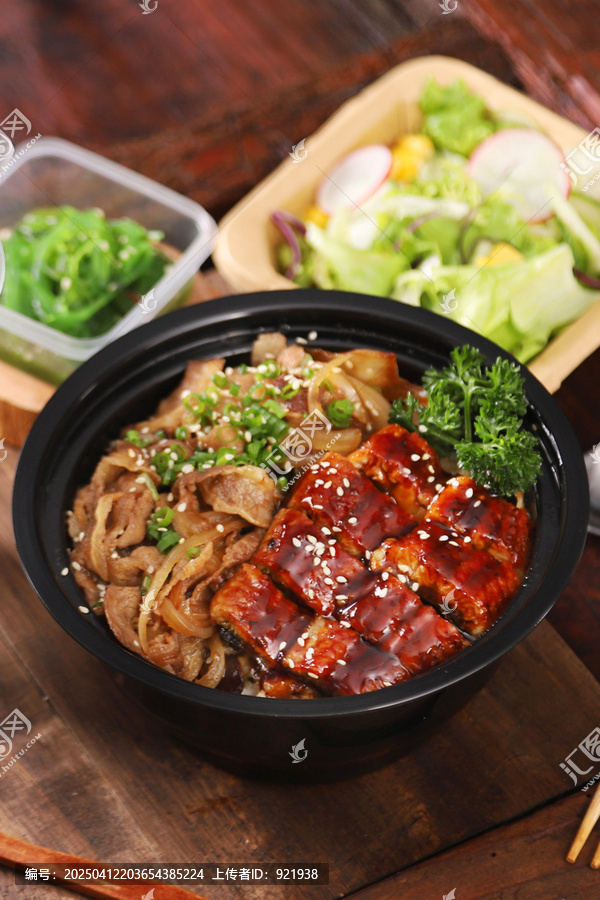 鳗鱼肥牛双拼饭