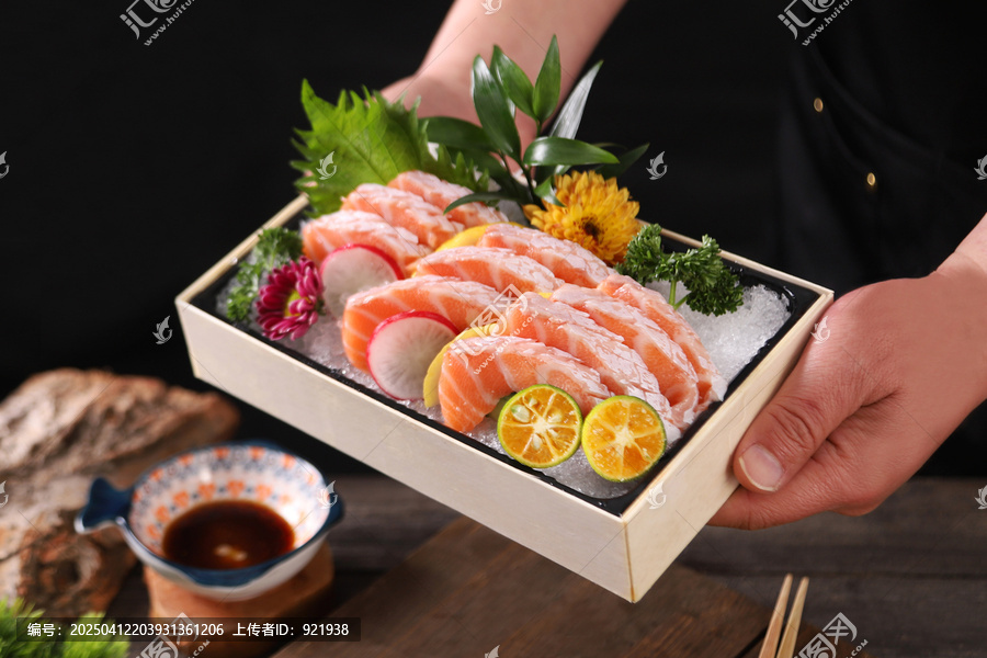 三文鱼刺身