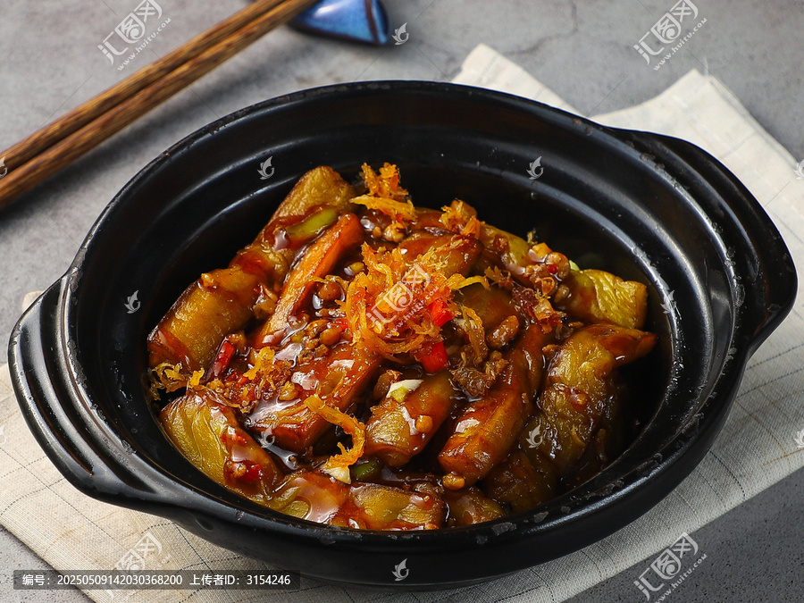 XO酱咸鱼茄子煲