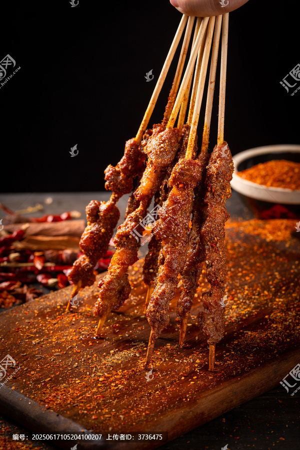 美味诱人的孜然羊肉串