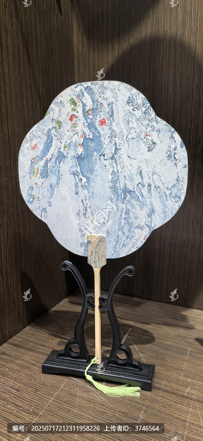 龙江非遗漆器中式古风团扇精美展示
